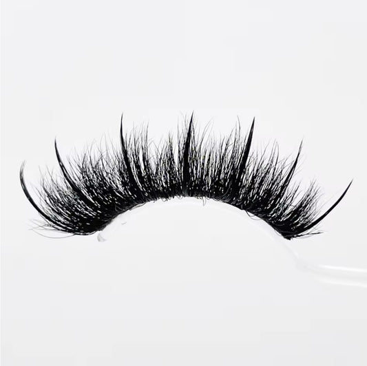 Fluffy wisp lash